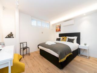 Chic & Cozy Flat in SW London, Perfect Location! - Londra - 5