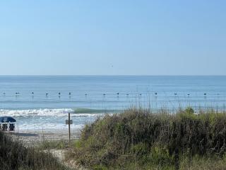 Ocean Waves I Direct Oceanfront I Ocean Pier 4 I North Myrtle Beach - 8
