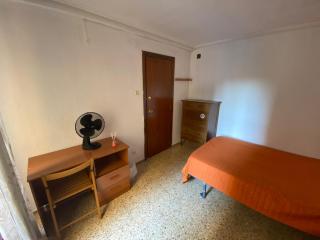 FLAT FAMILY NEAR BEACH GARDEN CENTER AND METRO - Valencia - 2