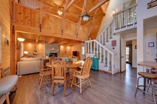 A-Frame Munds Park Retreat 35 Miles to Snowbowl - 9