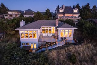High Tide Retreat - Pacific City - 0