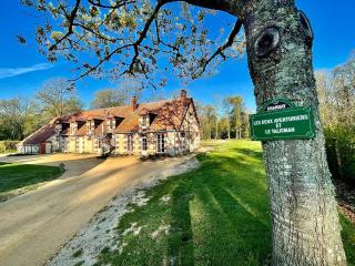 Domaine de Charnay - Charme et Confort dans un environnement d'exception - Vierzon - 0