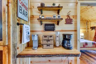 Mountain View and Fire Pit Updated Murphy Cabin! - 1