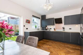 Newly renovated Victorian house with free parking - Portslade - 6