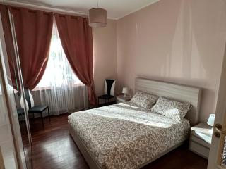 Casa Gianduia davanti al Grattacielo - Turin - 5