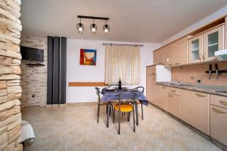 Apartments for families with children Lopar, Rab - 20692 - 3