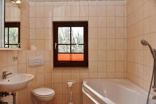 Haus Seebrise - Wustrow - 2