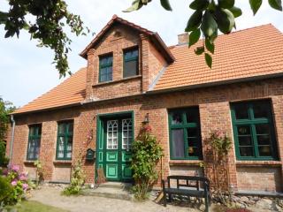 Haus Reuter "Jolle" - Wustrow - 0