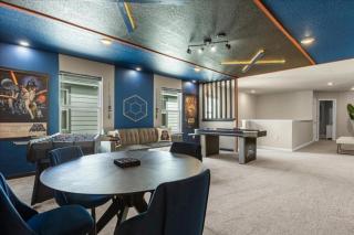 7 Bedrooms- 5,5 Baths- Windsor Island 3841 La - Davenport - 4