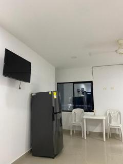 APARTAMENTO EN DORADAL A 12 minutos de Nápoles - 1