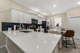 Lake View at Storey Lake by Shine Villas #703 apts - Kissimmee - 1