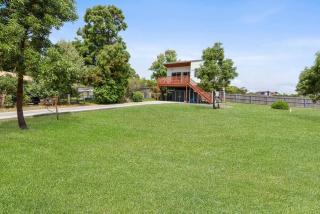 Too Tyred - Binalong Bay - 2