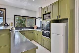 Parnella Hideaway - St Helens - 2