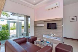 Villa at Nai Harn 2 bedroom - Rawai Beach - 9