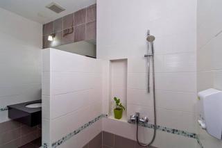 Villa at Nai Harn 2 bedroom - Rawai Beach - 3