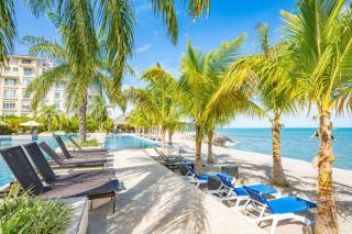 Laguna Lake House - Private Pool - Sleeps 12 - Elegant - Playa Blanca - 1
