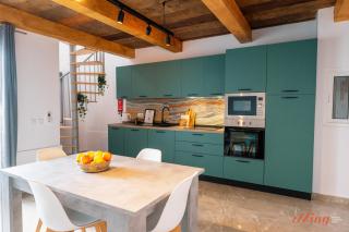Seashore Stays - Stunning apartments right by the sea - St Paul's Bay - 2