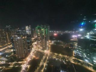 BGC Taguig Cozy 2 bedroom loft, with stunning BGC skyline view! - Manila - 3