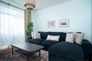 MINIQ HOMES 104 - The Luxurious Stone Retreat - 3