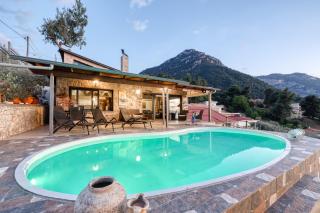 Magical view, Villa Asproneri, Kamena Vourla - Kamena Vourla - 2