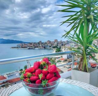 Luxury Seaview for Royal Holiday - Sarandë - 9