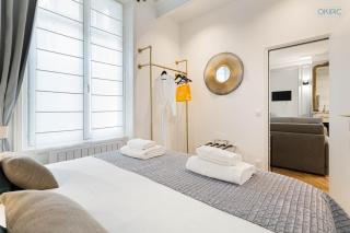 King Size beds - Zen Monceau - Paris - 8