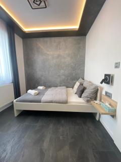 Budapest Airport Almáskert Panzió - 7