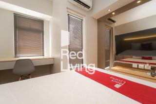Redliving Apartemen Springlake Summarecon - MDH Rooms Tower Caldesia with Netflix - Bekasi - 5