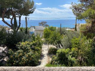 Sunny holiday home with sea view - Aghia Marina - 9