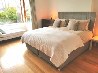 The Moorings- near the sea - Tramore - 5