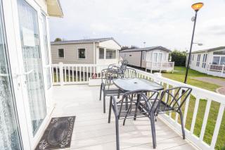Beautiful 8 Berth Caravan At Cherry Tree Holiday Park In Norfolk Ref 70803C - 9