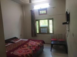 Jagan Hotel And Restaurant - 6