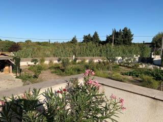 Grand logement indépendant à l'étage d'un Mas - 3