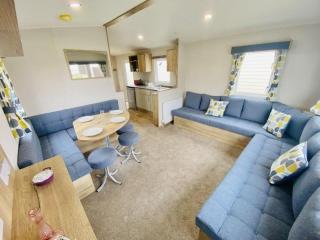 Arizona - Pura Vida Holidays Caravan - Clacton-on-Sea - 0