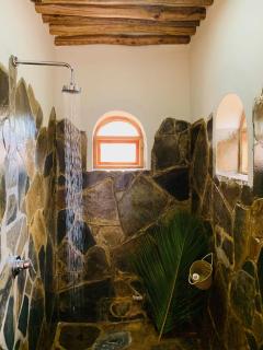 Mwazaro Beach Lodge - Shimoni - 1