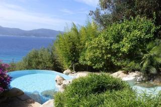 Villas Valinco San Martinu Corse du Sud - vue et proche mer - piscines-7 chambres - 7