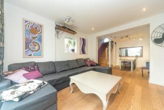 6 bedrooms beautiful home 3 bathrooms, quiet location with garden near Legoland Windsor Heathrow - 3