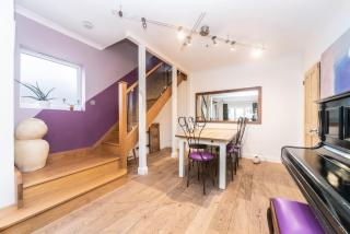 6 bedrooms beautiful home 3 bathrooms, quiet location with garden near Legoland Windsor Heathrow - 1