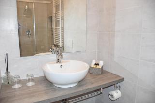 R & A Minerva Suites - Pavia - 5