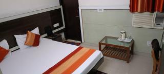 Hotel Su Shree Continental Dx Near New Delhi Railway Station - Neu-Delhi - 1