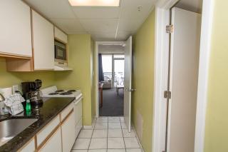 Oceanfront 2 Bedroom 3 Bathroom Unit 539-540 - Sleeps 10 - Myrtle Beach - 2