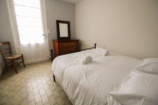 Joli T3 rénové / Wifi / Grand parking - La Couronne - 4