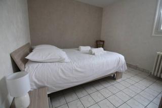 Joli T3 rénové / Wifi / Grand parking - La Couronne - 3