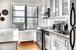 UWS 1BR w Open kitchen Doorman Gym NYC-166 - 6