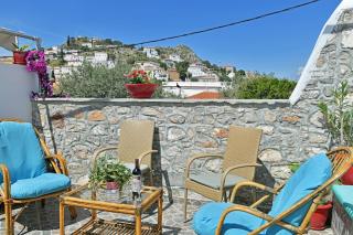 Maria's House - Hydra - 6