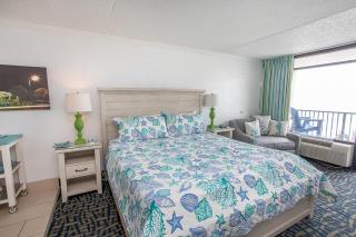 Oceanfront Studio Sand Dunes 2434 Perfect Couples Retreat - 9
