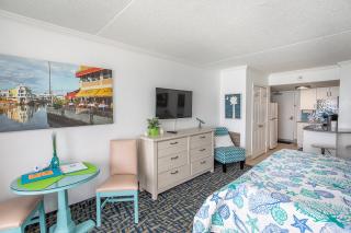 Oceanfront Studio Sand Dunes 2434 Perfect Couples Retreat - Myrtle Beach - 5