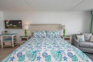 Oceanfront Studio Sand Dunes 2434 Perfect Couples Retreat - Myrtle Beach - 2