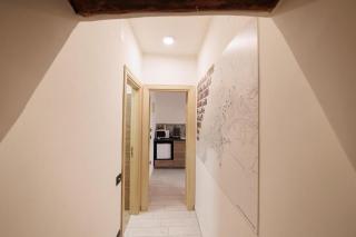 LegnoSuites 3 rooms 3 bathrooms Group and Family By HouseinNaples - Naples - 4