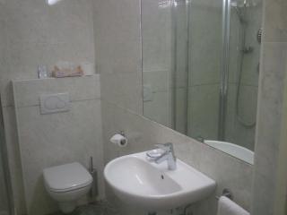 Hotel Lux - 7